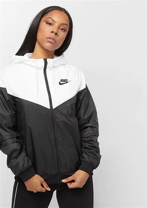 nike jacke damen snipes|snipes clothing store.